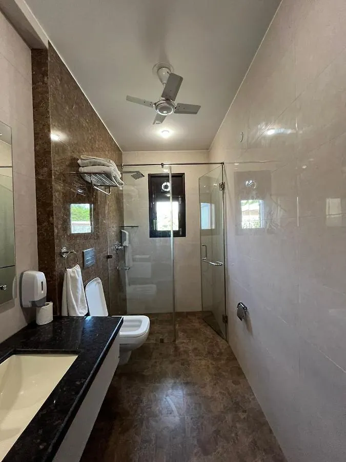 *** Hotel Ahuja Residency City Centre Gurgaon Índia