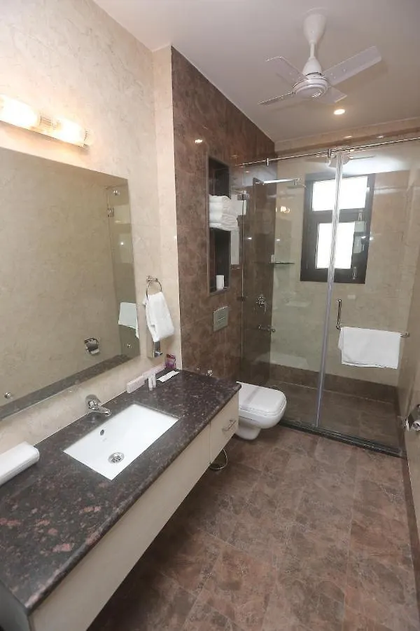 Ahuja Residency City Centre Gurgaon Hotel