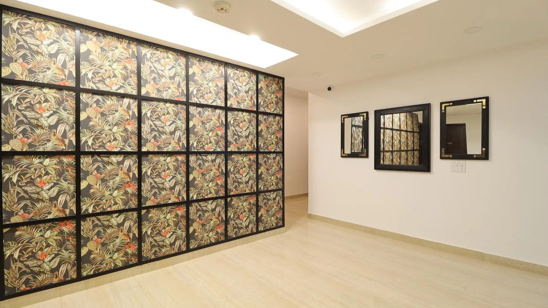 Hotel Ahuja Residency City Centre Gurgaon